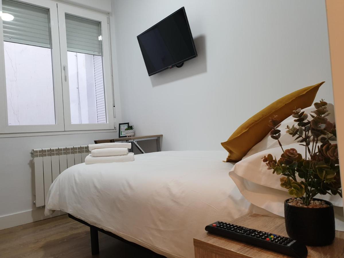 Norte Oviedo Rooms Madrid Eksteriør billede