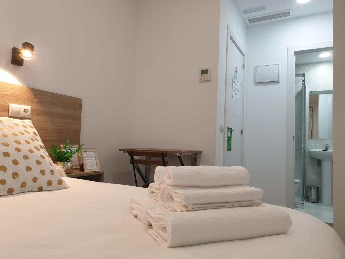 Norte Oviedo Rooms Madrid Eksteriør billede
