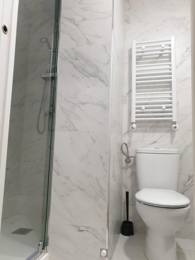 Norte Oviedo Rooms Madrid Eksteriør billede