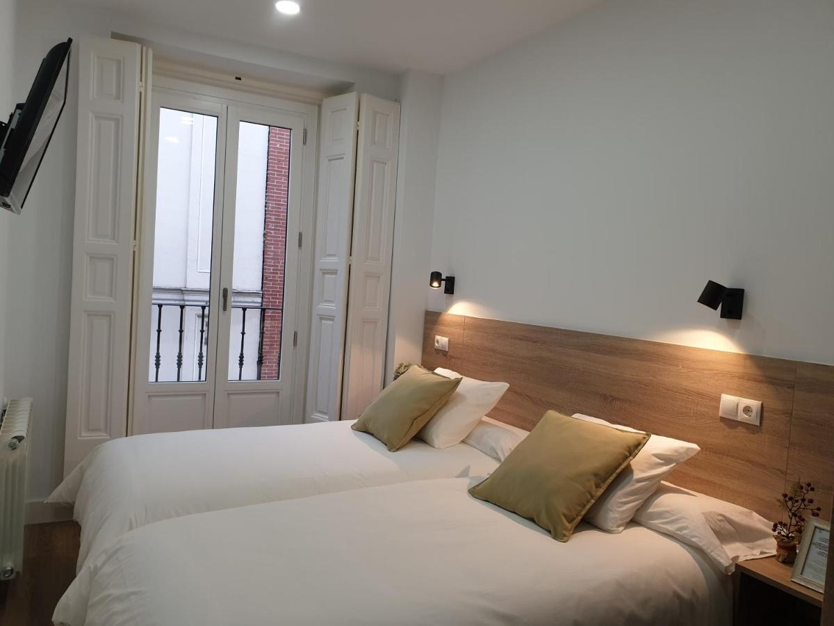 Norte Oviedo Rooms Madrid Eksteriør billede