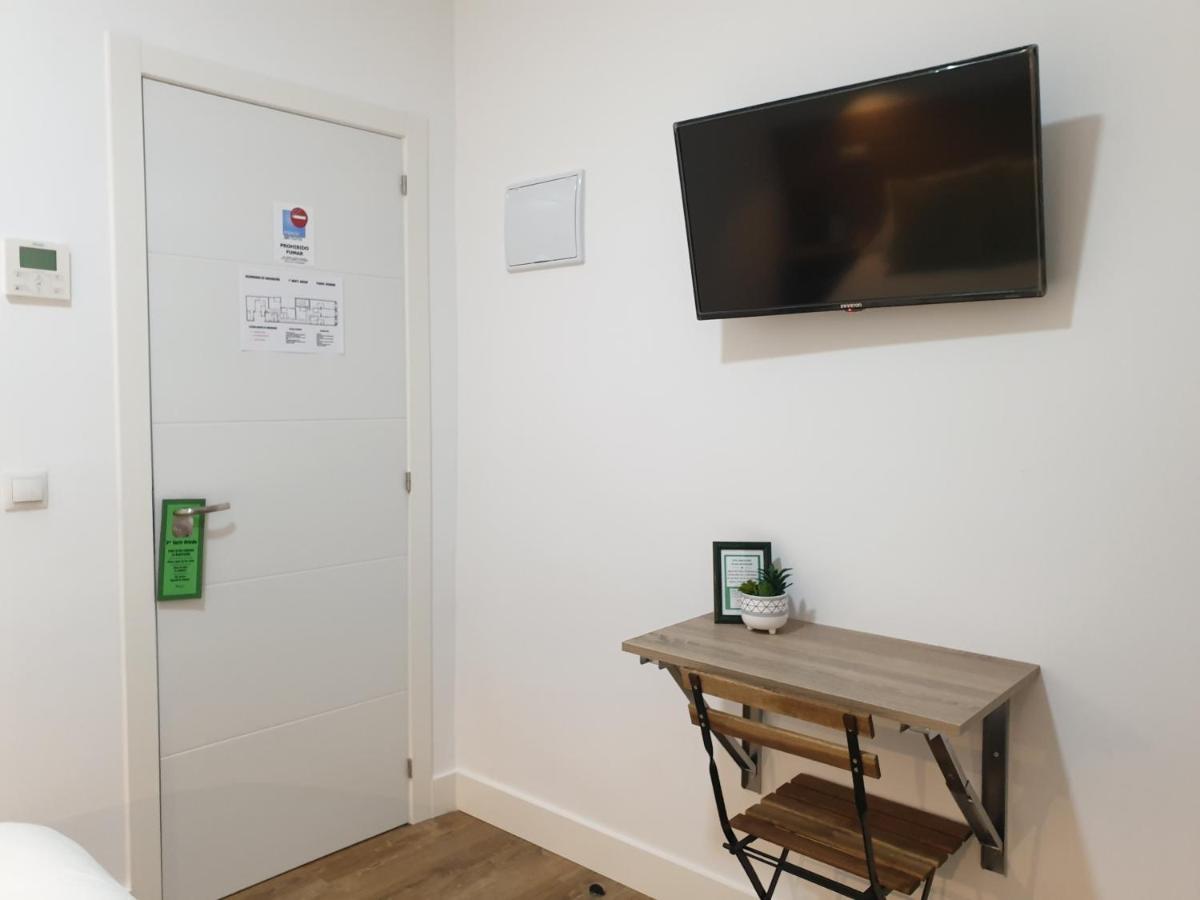 Norte Oviedo Rooms Madrid Eksteriør billede