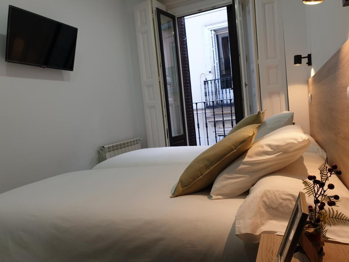 Norte Oviedo Rooms Madrid Eksteriør billede